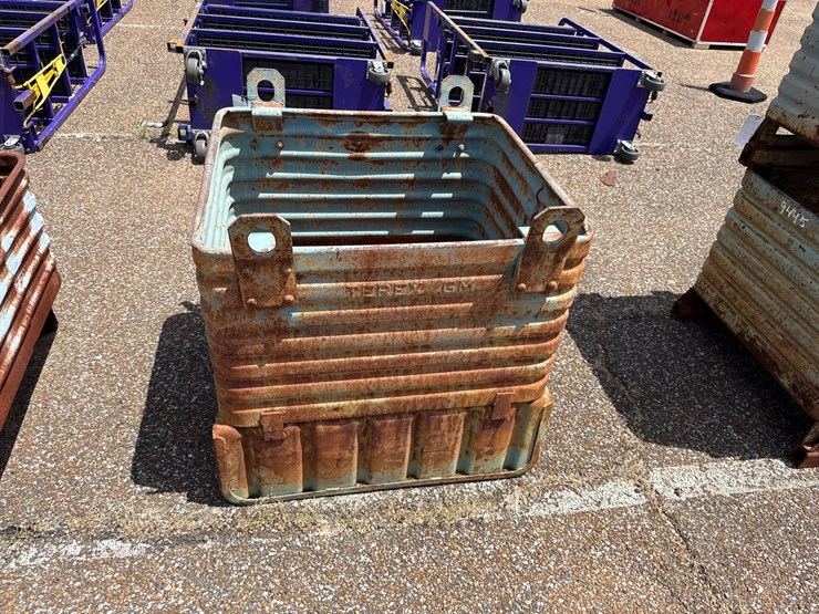 #9444-•-metal-storage-bin-image-1