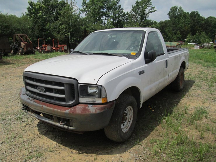2004-ford-f250-image-1