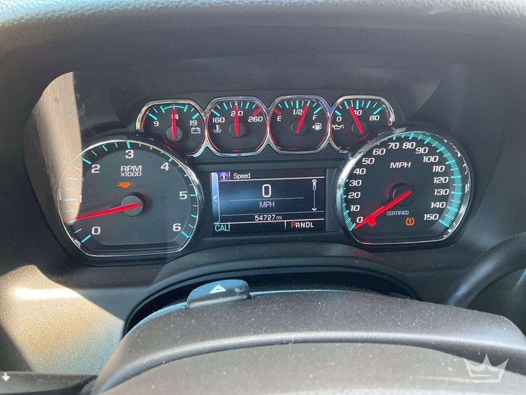 2019-chevrolet-tahoe-image-5