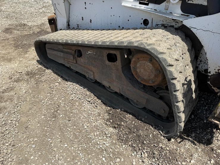 bobcat-t300-image-16