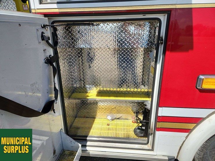 2017-ford-e450-image-25