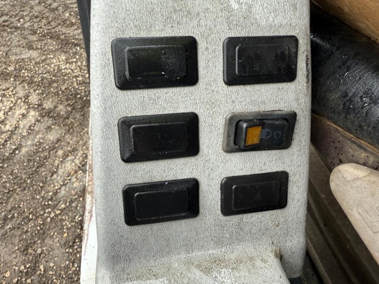 bobcat-331-image-27