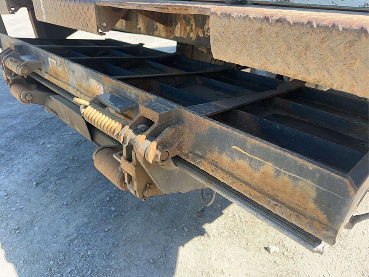 2018-kenworth-t370-image-17