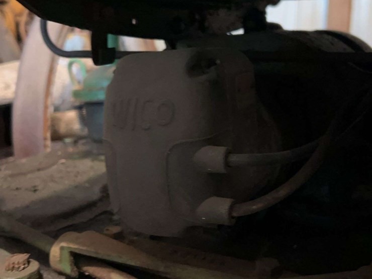 john-deere-w-111-image-13