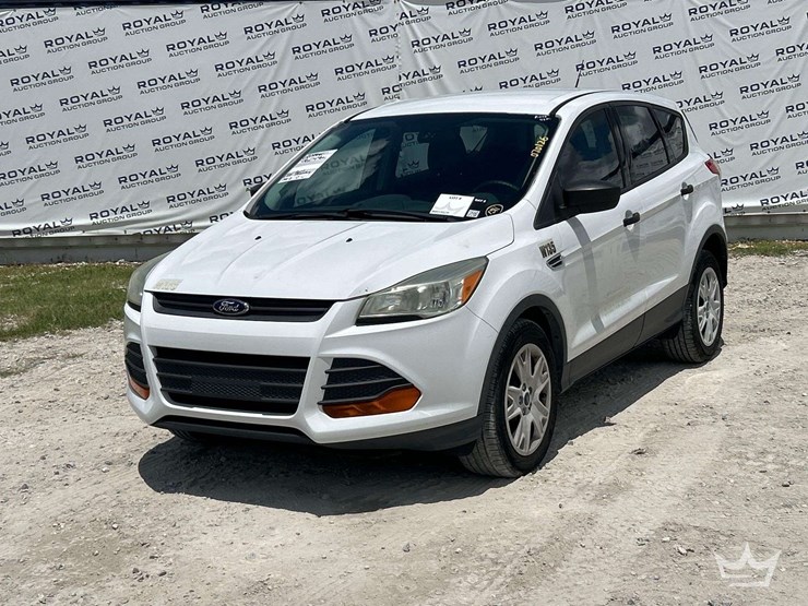 2016-ford-escape-image-1