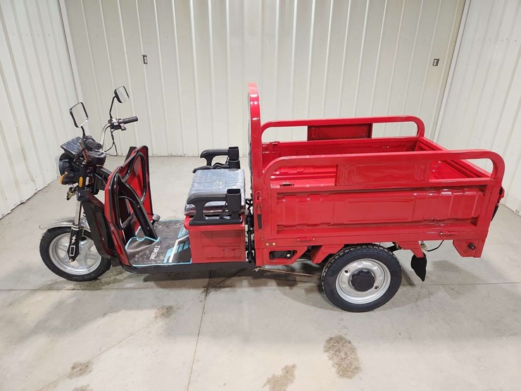 electric-tricycle-image-2