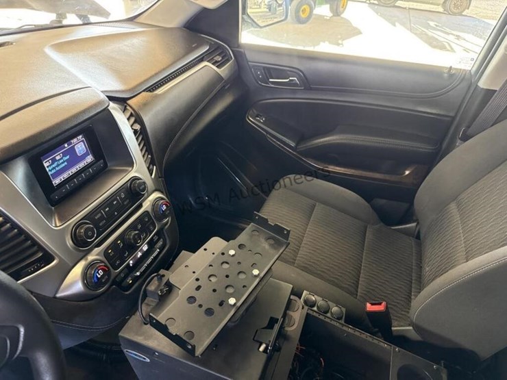 2017-chevrolet-tahoe-image-20