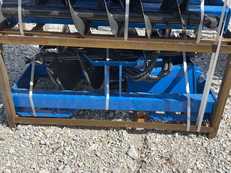 giyi-hydraulic-earth-auger-attachment-image-3