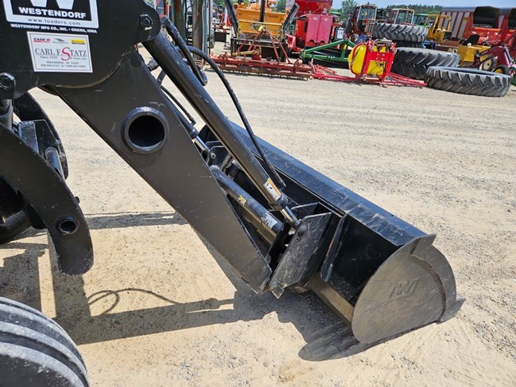 new-holland-tt60a-image-28