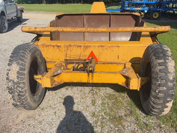 ashland-6-yard-dirt-scraper,-model-600d,-pull-type,-2-hyd-remotes,-s/n--15217-image-8