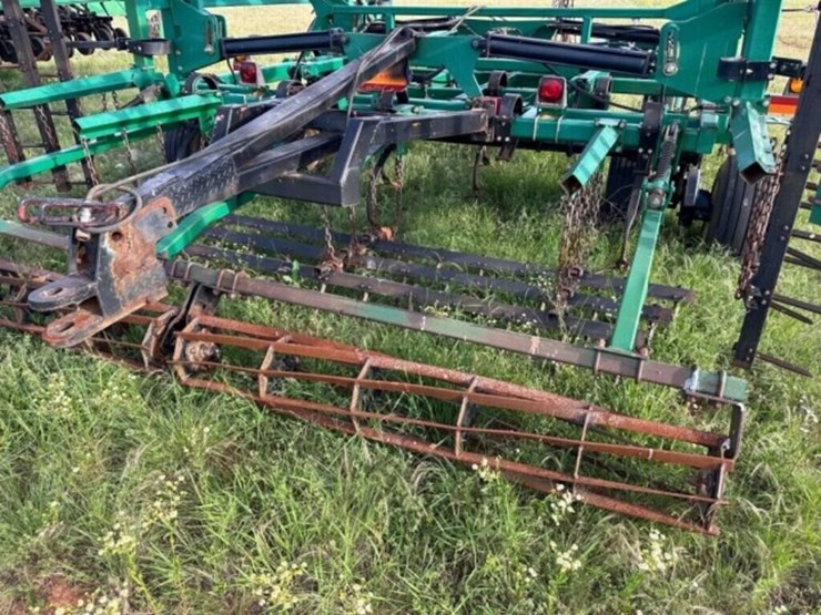 great-plains-folding-3-box-drill,-40'-image-13
