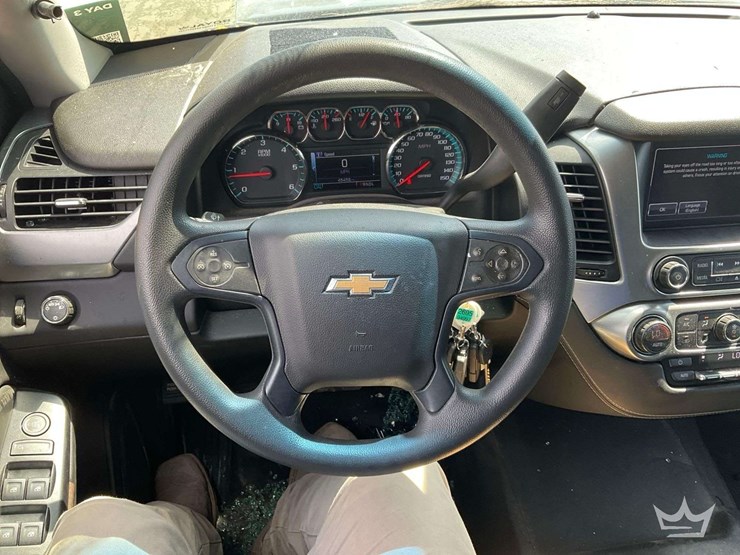 2018-chevrolet-tahoe-image-12