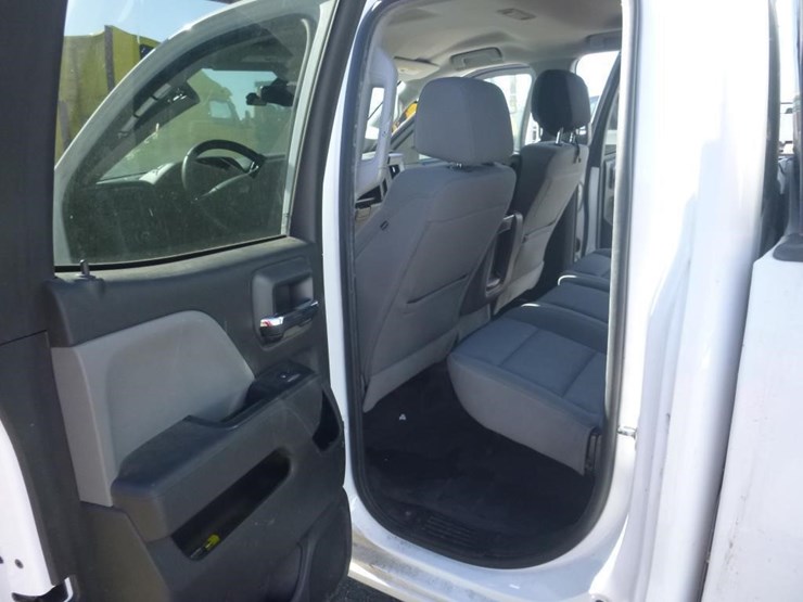 2017-chevrolet-1500-image-7