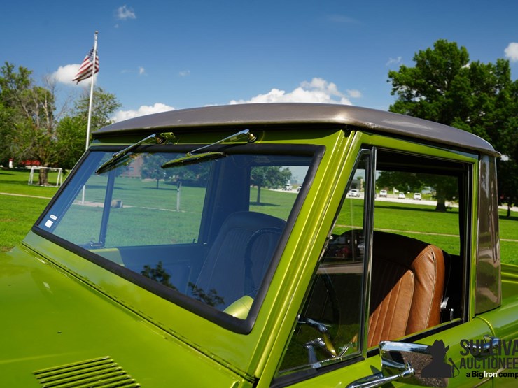 1967-ford-bronco-image-11