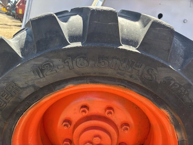 2002-bobcat-s250-image-14