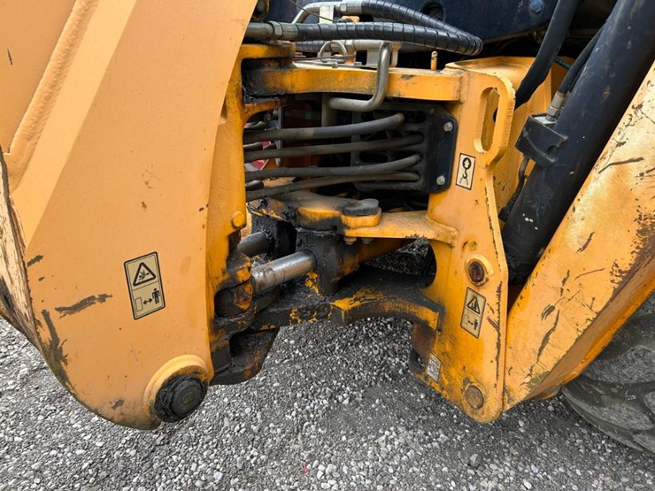 jcb-3cx14-image-14