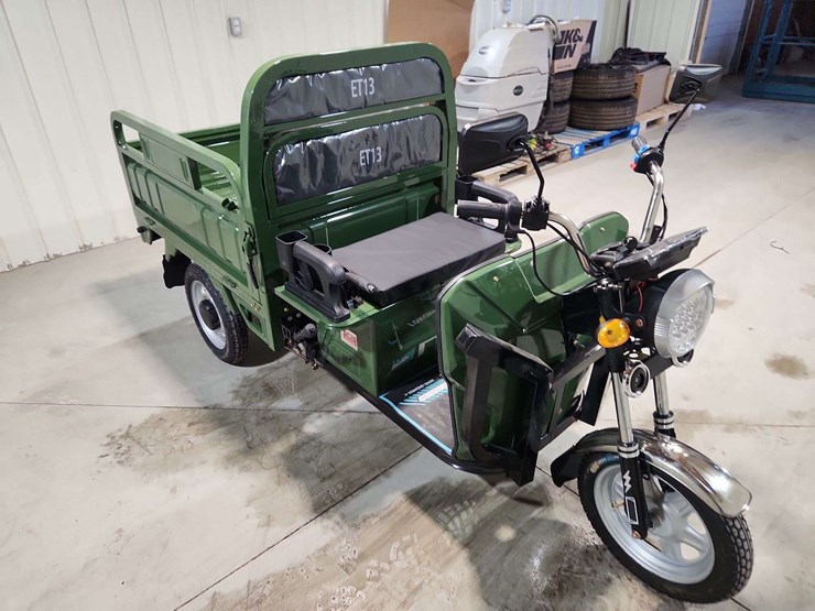 electric-tricycle-image-7
