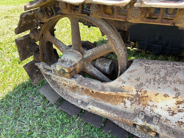 caterpillar-2-ton-image-31
