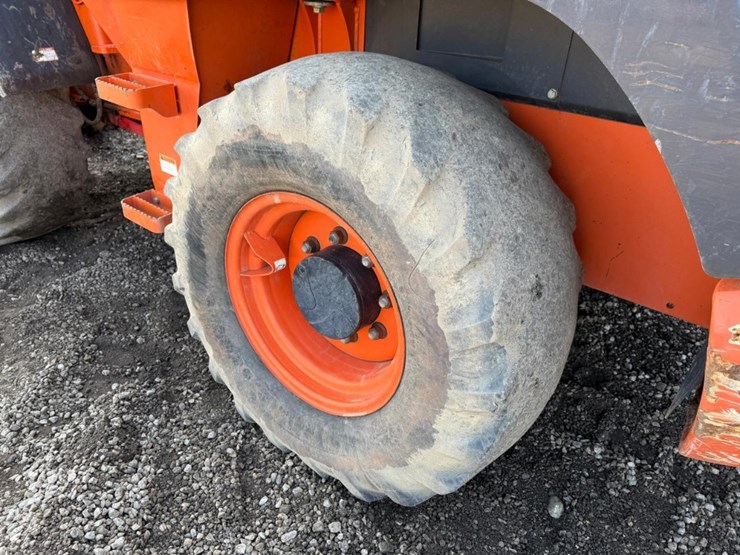 2019-hitachi-zw80-5b-image-15