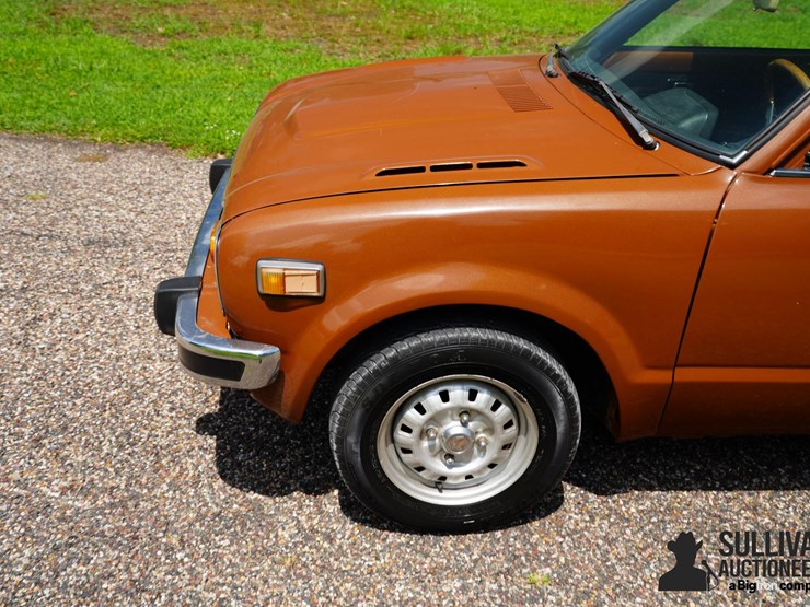 run-#230---1974-honda-civic-hatchback-image-13