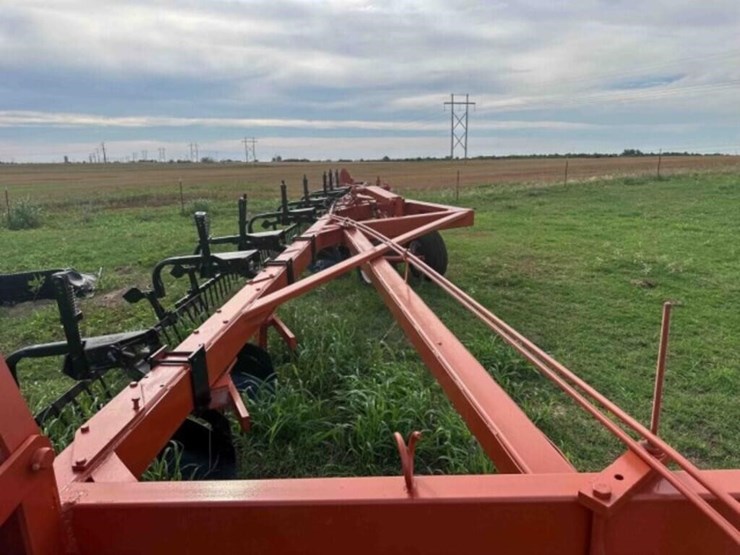 blanchat-9-bottom-plow-image-14