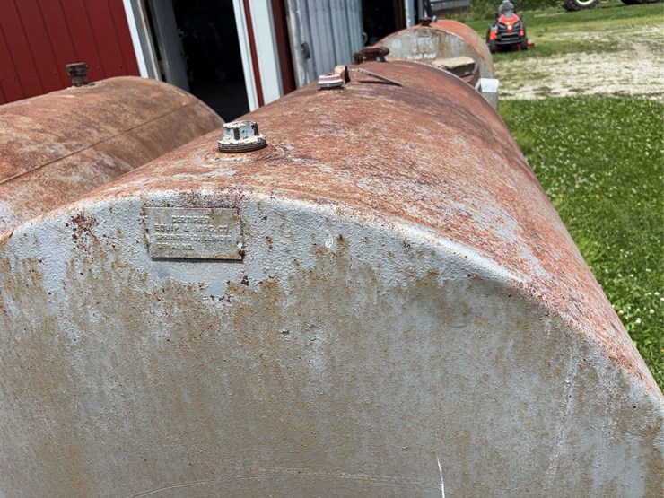 500-gallon-diesel-tank-with-no-pump-image-2