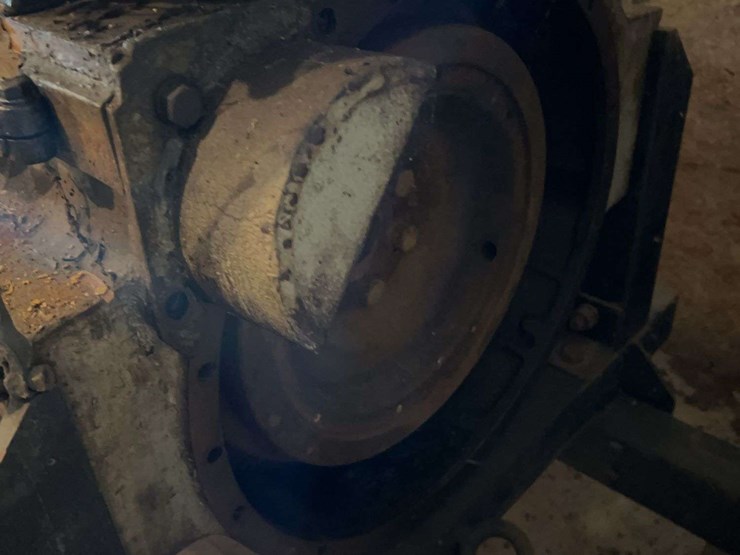 caterpillar-d4600-image-6
