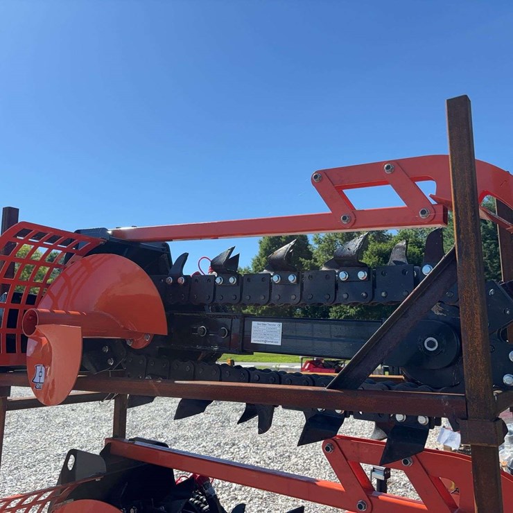 Skid Steer Trencher Attachment Model D39