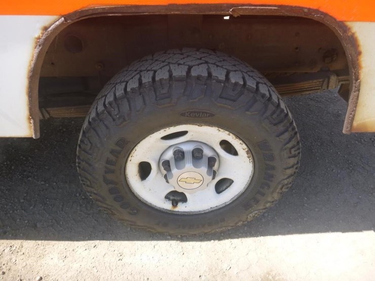 2007-chevrolet-2500-image-15