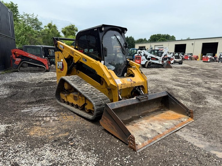 2022-caterpillar-289d3-image-6
