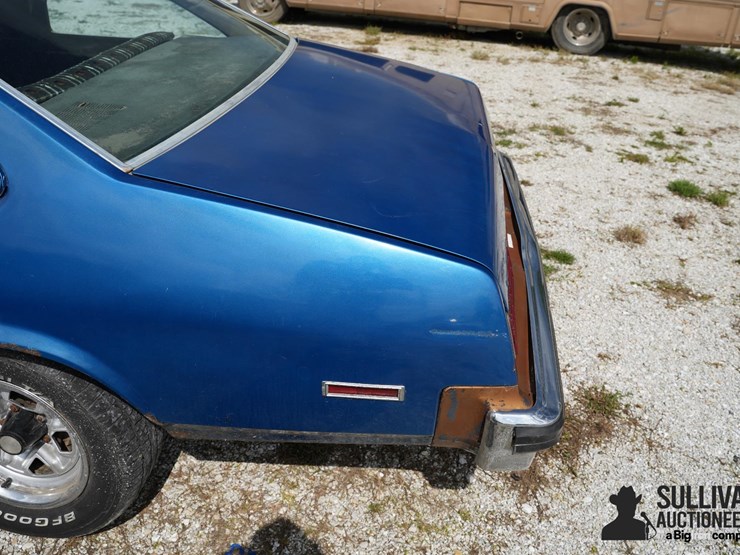 run-#226--1976-chevrolet-nova-coupe-image-17