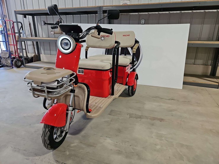 electric-tricycle-image-1