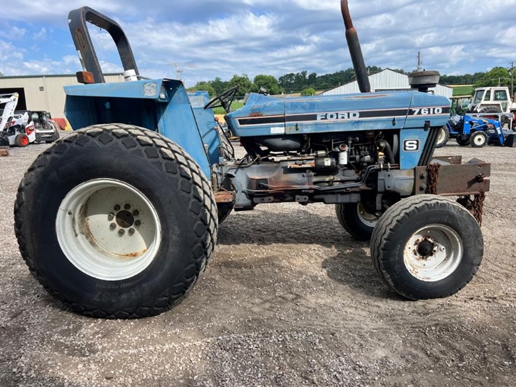 ford-7610-image-10