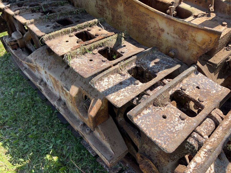 caterpillar-2-ton-image-29