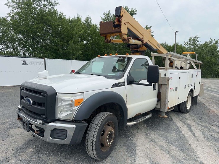 2013-ford-f550-xl-image-1