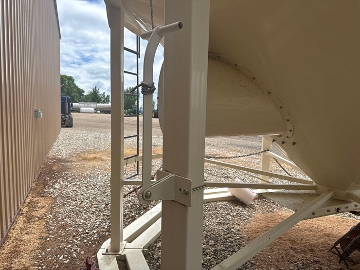 meridian-hopper-bin-image-4