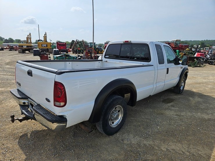 2004-ford-f250-xlt-image-5