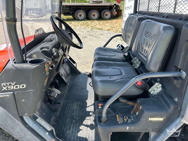 2016-kubota-rtv-x900-image-10