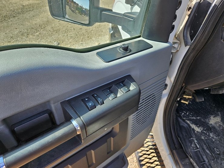 2011-ford-f350-image-20