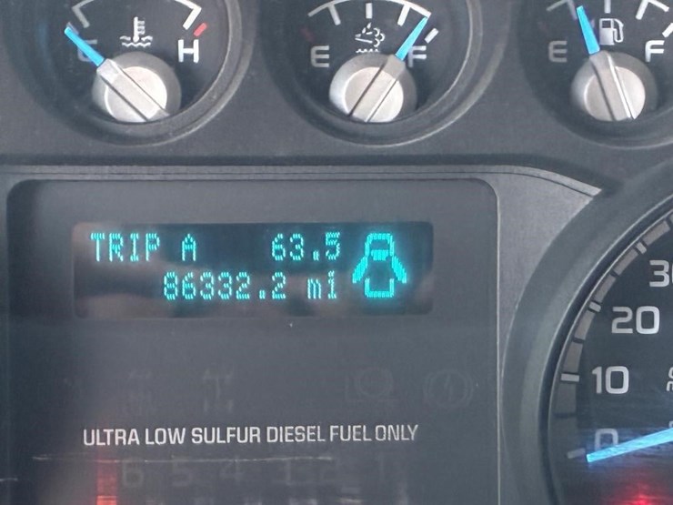2016-ford-f650-xlt-image-25