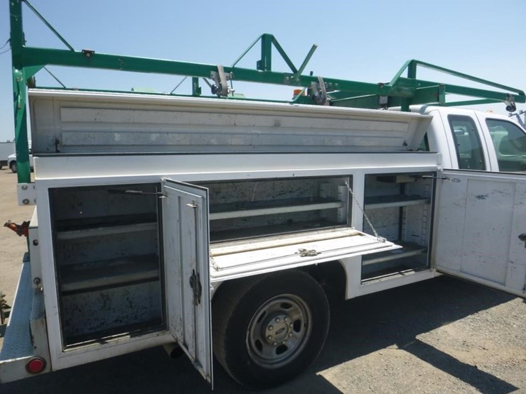 2016-ford-f350-image-9
