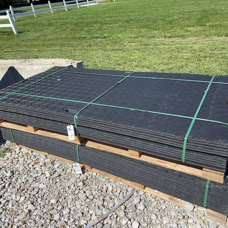 Heavy Duty Composite Ground Protection Mats, Palletized