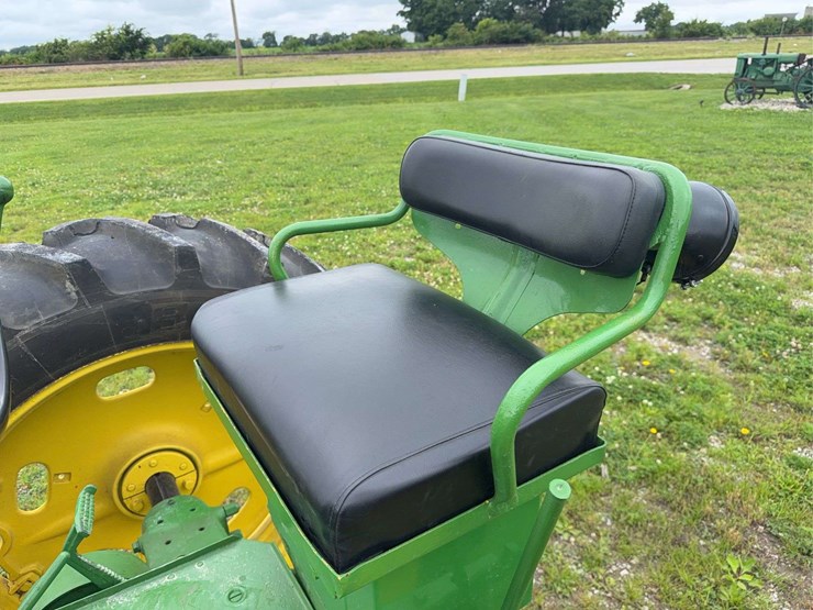 john-deere-60-image-33