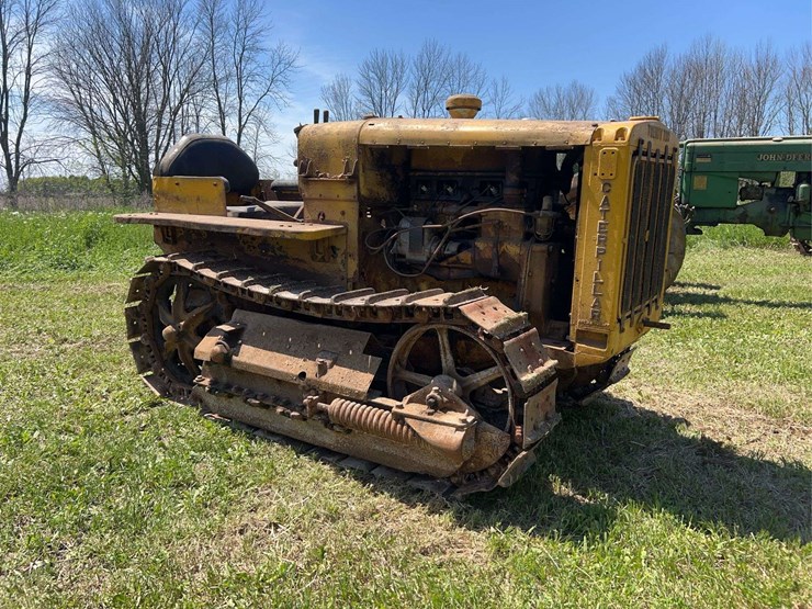 caterpillar-twenty-two-image-1