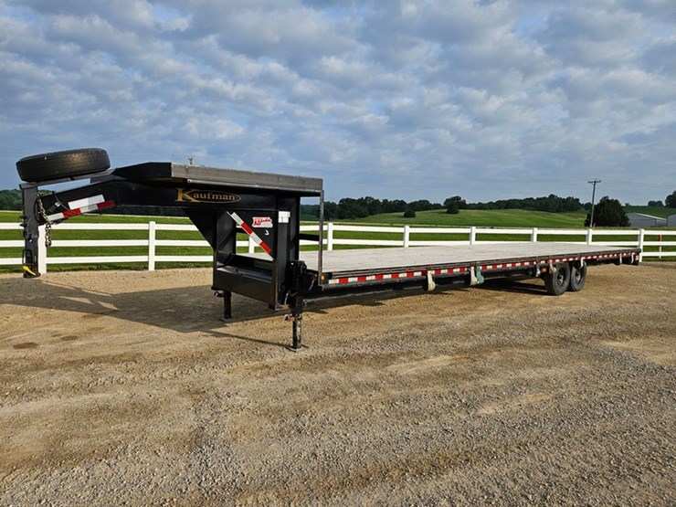 2019-kaufman-102"-image-1