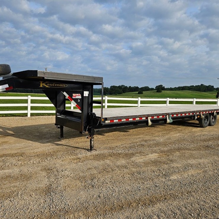 2019 KAUFMAN 102"