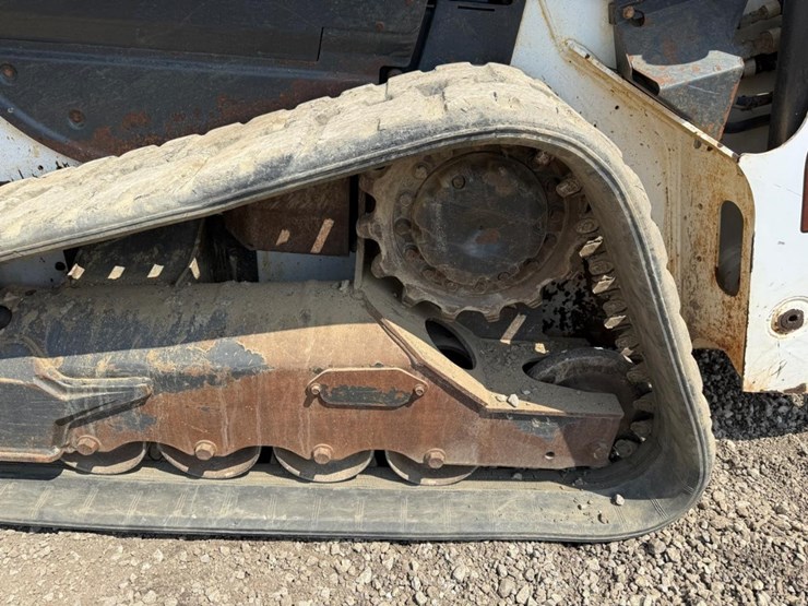 2022-bobcat-t62-image-19