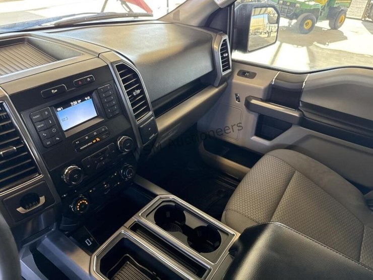 2018-ford-f150-image-19