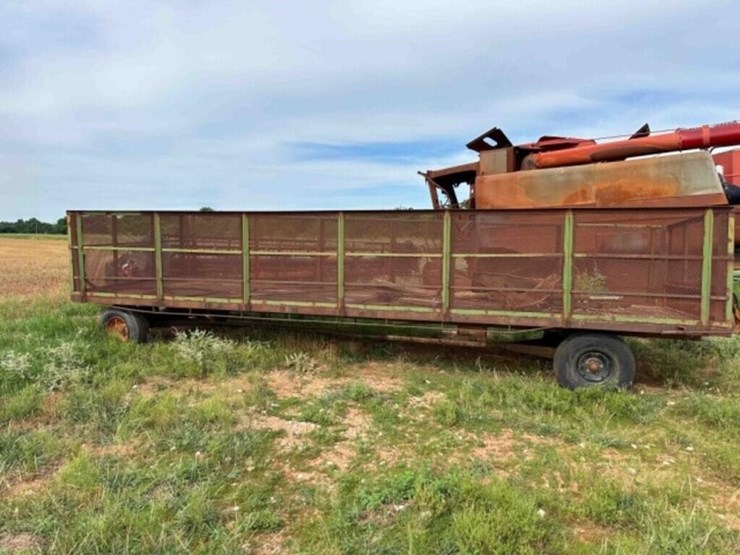 24'-trailer-w/-metal-mesh-caged-sides-image-1