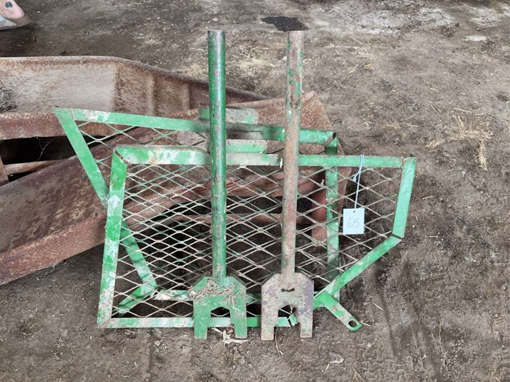 assorted-metal-farm-equipment-components-and-ramps-image-2